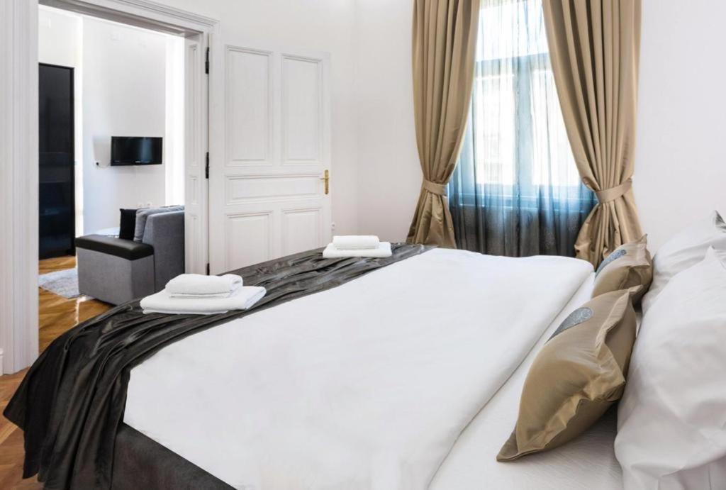 Lux Nice City Center With Private Parking زغرب المظهر الخارجي الصورة